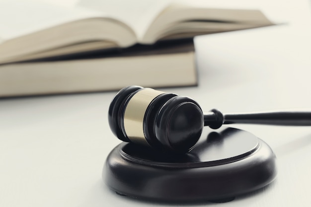 传媒十大龙头股都有哪些？